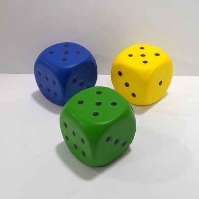 Кубик фомовий для настільних ігор "Кістки гральні 5см" ZY124 середній (6903170010012) МИКС купити в Україні