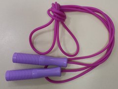 Скакалка С 34147 цветная, длина 250см, толщина 4,1мм (6900067341471) Фиолетовый купить в Украине