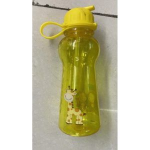 Пляшка-поїлка дитяча з трубочкою "Мадагаскар" 380мл., R90078 купити в Україні